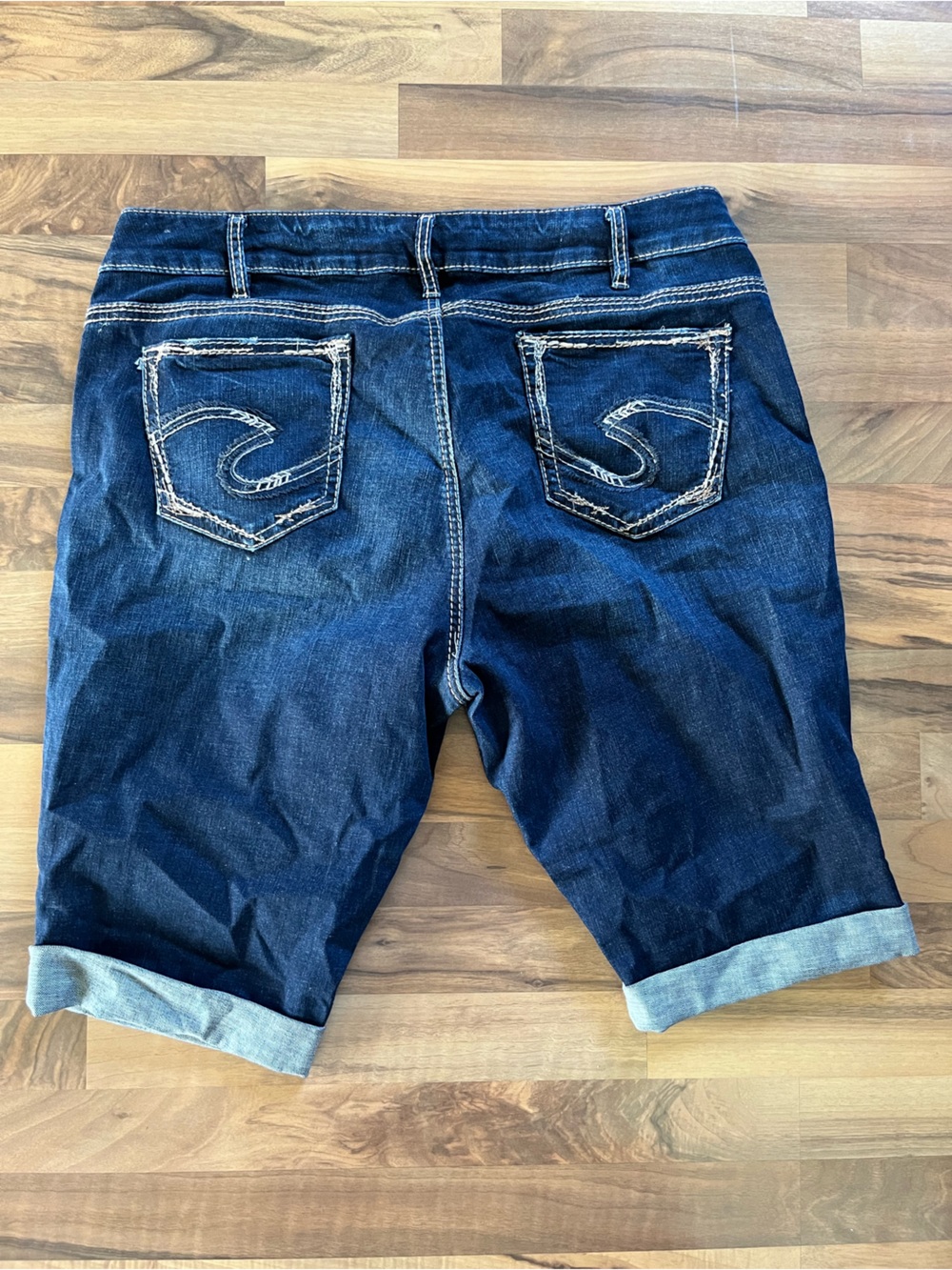 Silver Jeans Dark Blue Denim Roll-Cuff Bermudas